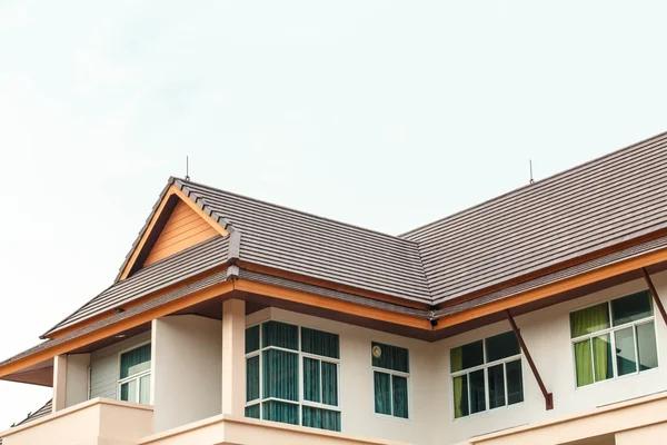 Best Roofing Contractor for Value and Quality