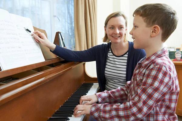 The Many Ways Home Piano Lessons Support Academic Development at Any Age